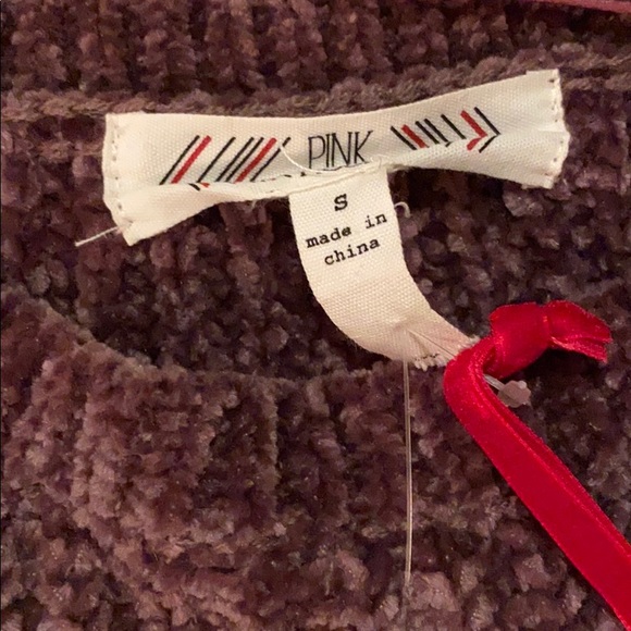 Sweater - Picture 2 of 3